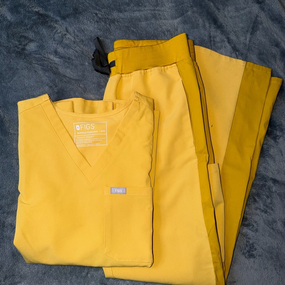 Figs Women's Scrub Set in Mustard Yellow